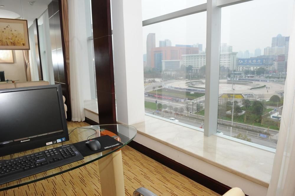 Hongshan Hotel Wuhan Exteriör bild